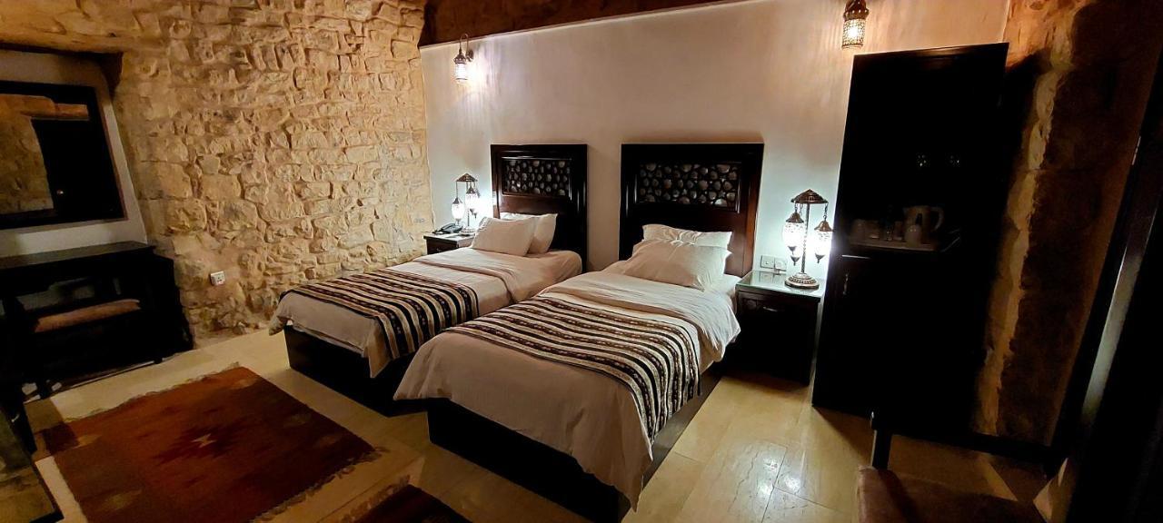 Hayat Zaman Hotel And Resort Petra وادي موسى المظهر الخارجي الصورة