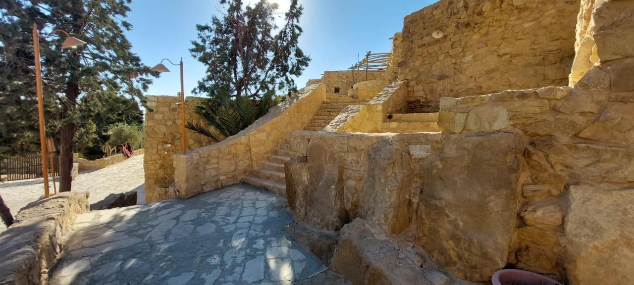 Hayat Zaman Hotel And Resort Petra وادي موسى المظهر الخارجي الصورة
