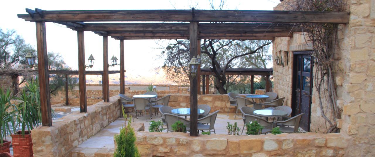 Hayat Zaman Hotel And Resort Petra وادي موسى المظهر الخارجي الصورة