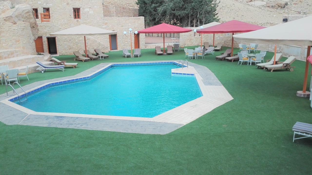 Hayat Zaman Hotel And Resort Petra وادي موسى المظهر الخارجي الصورة